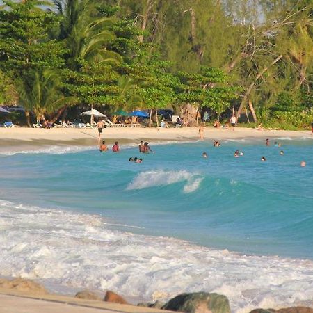 Dorvic Cottage Bridgetown Bagian luar foto